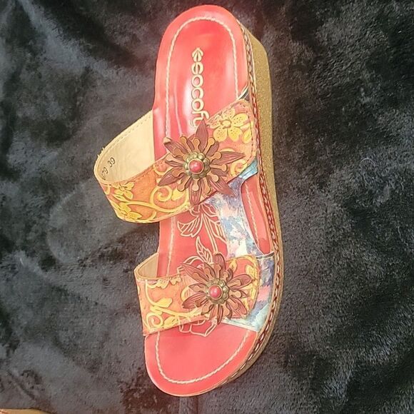 Socofy sandles Size 39 (8.5) - Picture 3 of 4